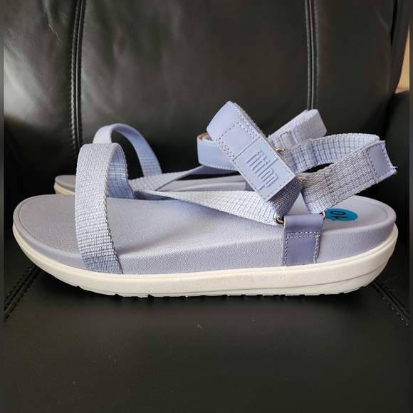 NWT Fitflops Loosh Z-Strap Periwinkle Women's Sandals Size 10 - Picture 1 of 7